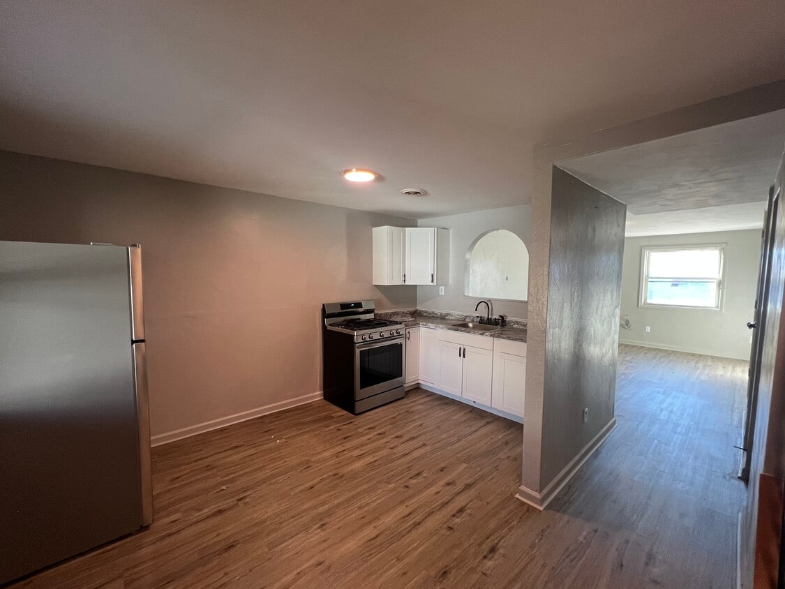 1225 Taylor Ave Unit 2, New Kensington, PA 15068 Apartments in New