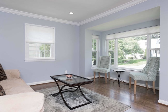 Building Photo - 4002 Spruell Dr