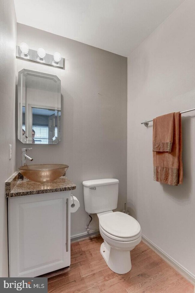 Building Photo - 3100 28th St SE