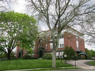 Building Photo - 140 High St