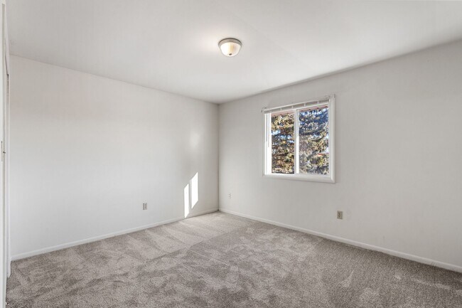 Foto del edificio - Geneva Street Apartments