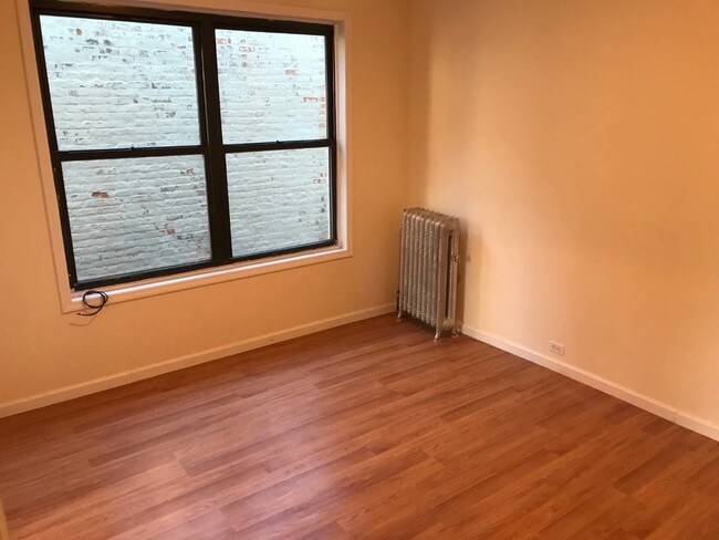 Foto del edificio - 1533 St Nicholas Ave