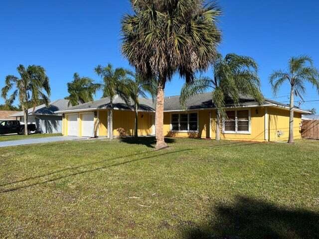 Foto del edificio - 2351 SE Maize St
