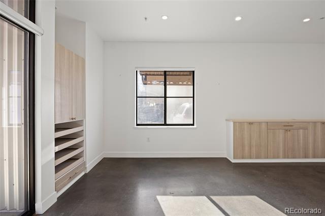 Foto del edificio - 3149 Blake St
