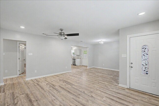 Foto del edificio - 2204 Mason Dr