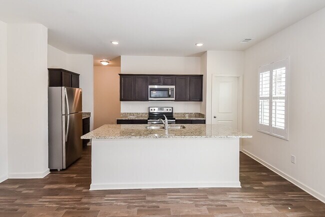 Building Photo - 7248 Lacey Dr