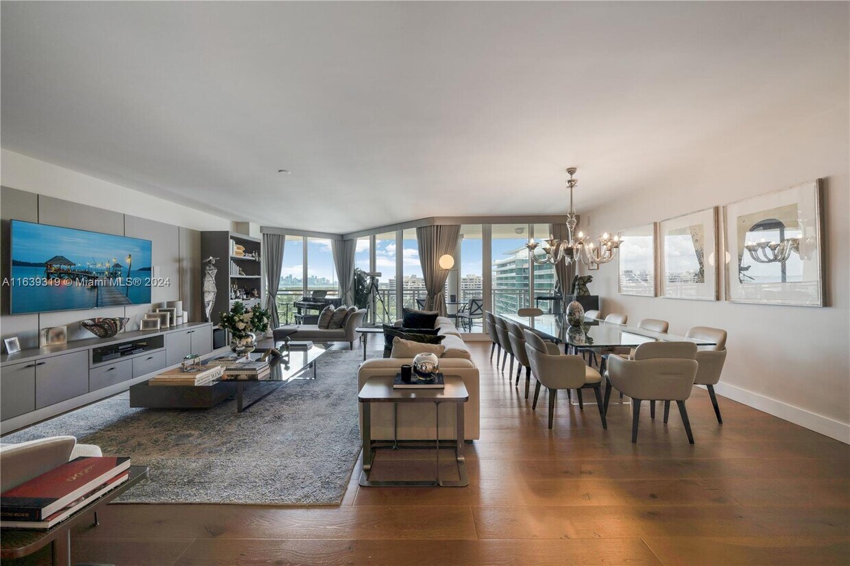 Foto principal - 430 Grand Bay Dr