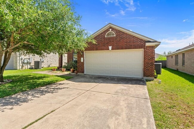 Building Photo - 20612 Farm Pond Ln