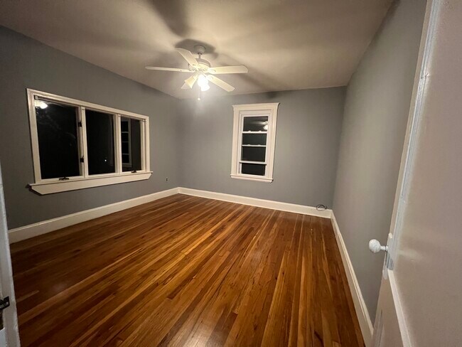 Bedroom - 91 Beach St