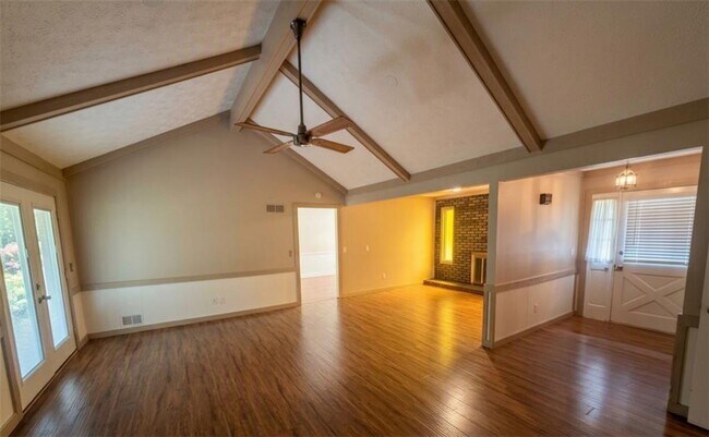 Foto del edificio - 554 Cana Of Galilee Ct