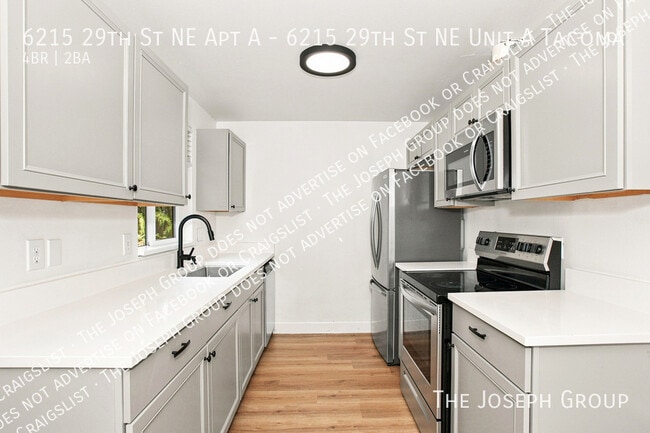 Building Photo - 6215 29th St NE