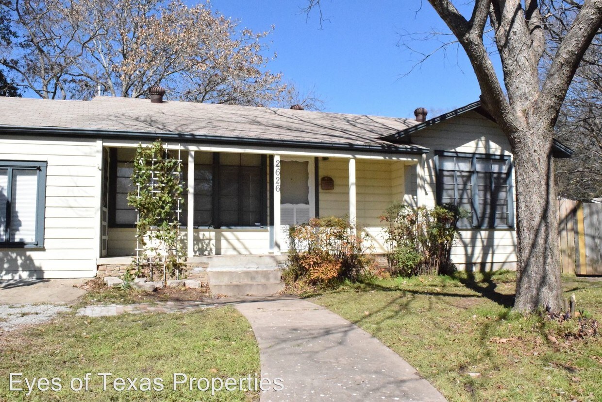 Primary Photo - 2626 W 49th St