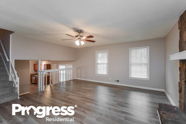 Building Photo - 2128 Summertown Dr