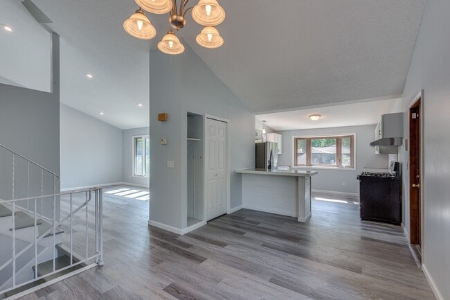 Building Photo - Nicely Remodeled 4bd 2ba 2 car garage plus storage shed, Fenced Yard