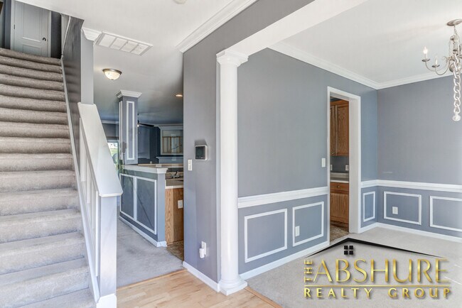 Foto del edificio - 2136 Sunny Cove Dr
