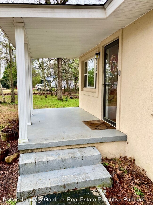 Building Photo - 2 br, 2 bath House - 4495 Fulcher Rd.