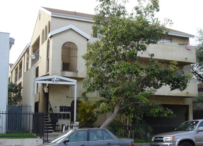 Foto del edificio - 1069 Martin Luther King Jr Ave