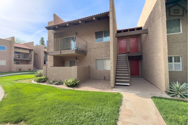 Building Photo - 2Bed/2Bath Condo at Thomas Rd/56th St! Ready for Immediate Move-In!