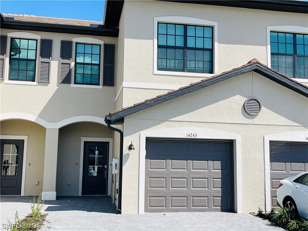 14243 Pine Lodge Ln, Fort Myers, FL 33913 Townhome Rentals in Fort