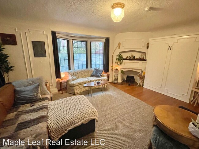 Building Photo - Studio, 1 bath House - 1101 17th Ave, Unit...
