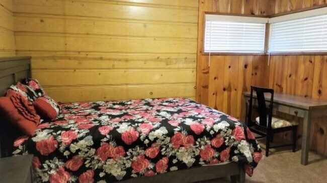 Building Photo - 1 bedroom in El Cerrito CA 94530
