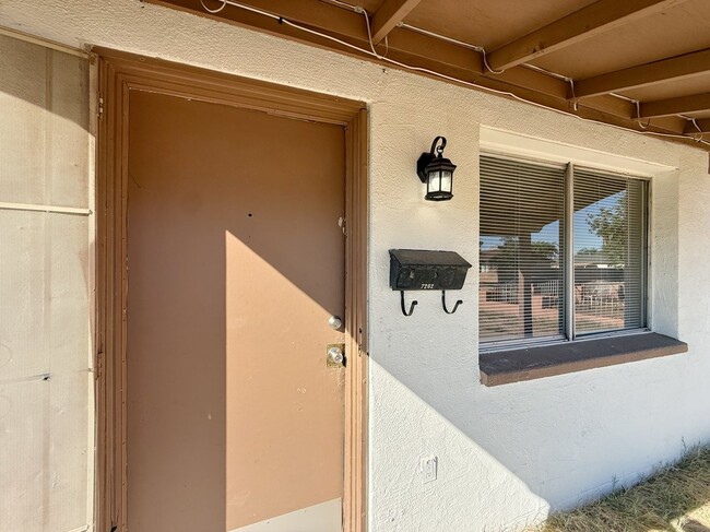 Building Photo - Updated 3-Bed, 2-Bath Home with New Kitchen