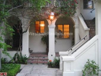 Primary Photo - 450 N Sycamore Ave