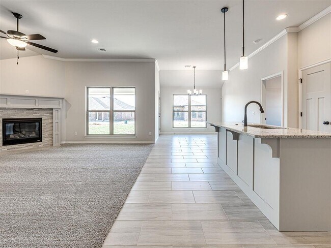 Foto del edificio - 545 Grand Sycamore Dr