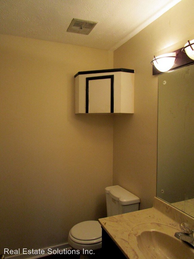 Foto del edificio - 2408 River Oaks Blvd