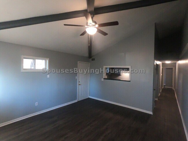 Building Photo - 8445-8447 Bluff Rd