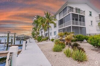 Building Photo - 1217 Sombrero Blvd
