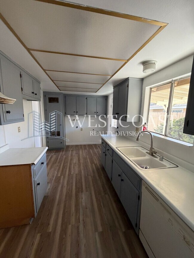 Foto del edificio - 2 Bed / 2 Bath Duplex-Style Home on Quiet Cul-de-Sac – Hemet