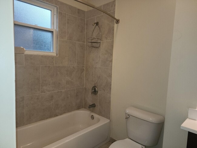 Building Photo - 6107 24th Ave