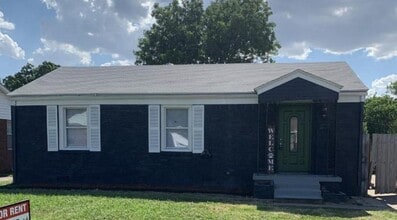 Building Photo - 405 E Rickenbacker Dr