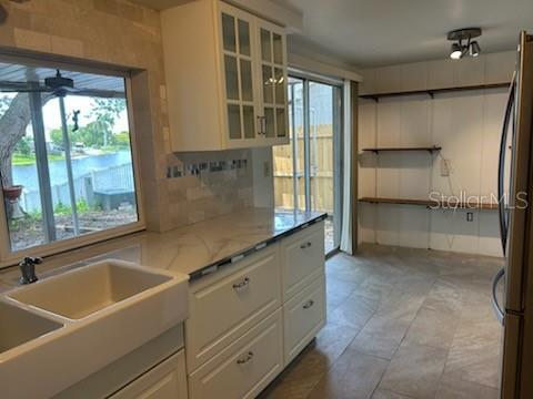 Foto del edificio - 3601 Landale Dr