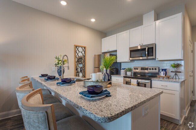 Cocina abierta - The Grove at Ardsley Park