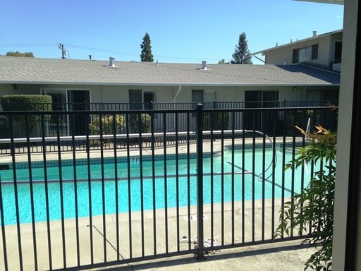 Building Photo - 2491 Whitney Dr