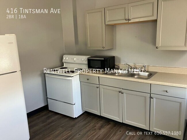 Foto del edificio - 416 Tintsman Ave