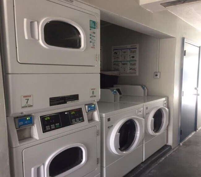 Foto del edificio - 1010 SE 15th St