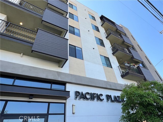 Foto principal - 419 N Chandler Ave