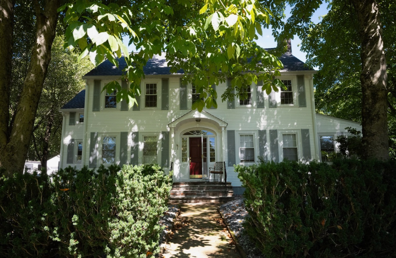 Foto principal - 93 Main St