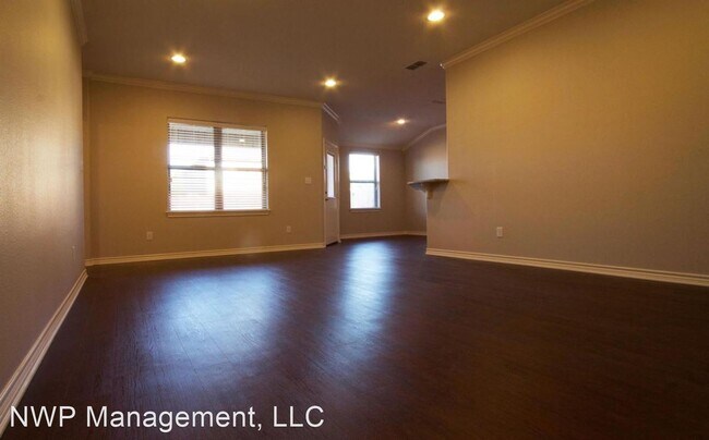 Foto del edificio - 3 br, 2 bath House - 2525 Roy Rd 401