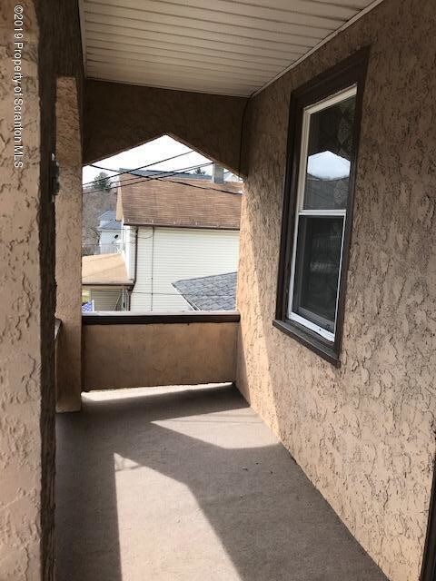 Building Photo - 1612 S Webster Ave