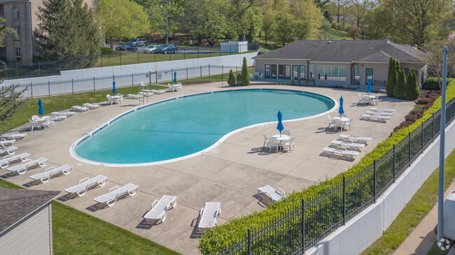 Building Photo - Steeplechase Apartment Homes