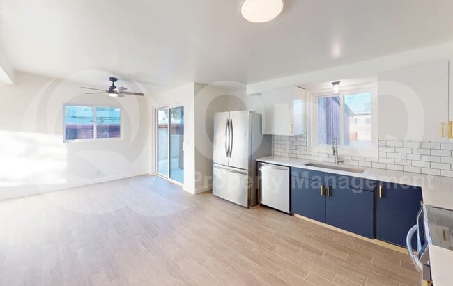 Building Photo - 1410 N Desmond Ave