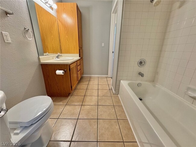 Building Photo - 1563 Lake Placid Terrace