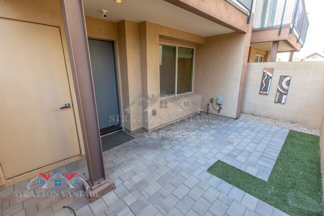 Foto del edificio - 820 N 8th Ave