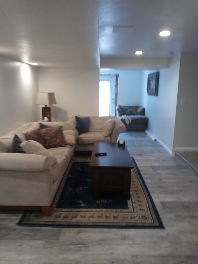 sala de estar - 8909 Saddleback Rd