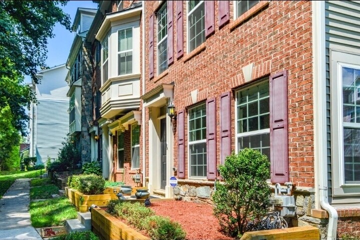Foto principal - 11930 Weybridge Lane