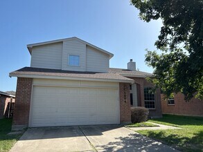 Building Photo - 5604 Bertha Dr